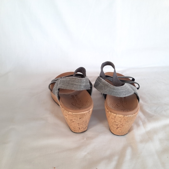 Skechers Wedge sandals - Picture 4 of 6